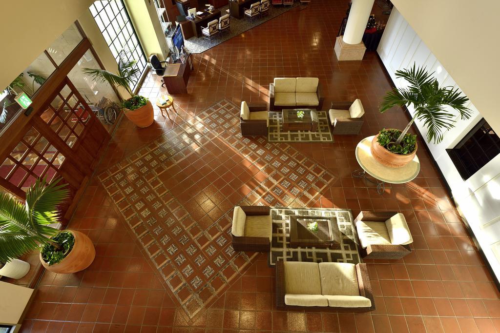 Exes Ishigaki Hotel Ishigaki  Exterior foto